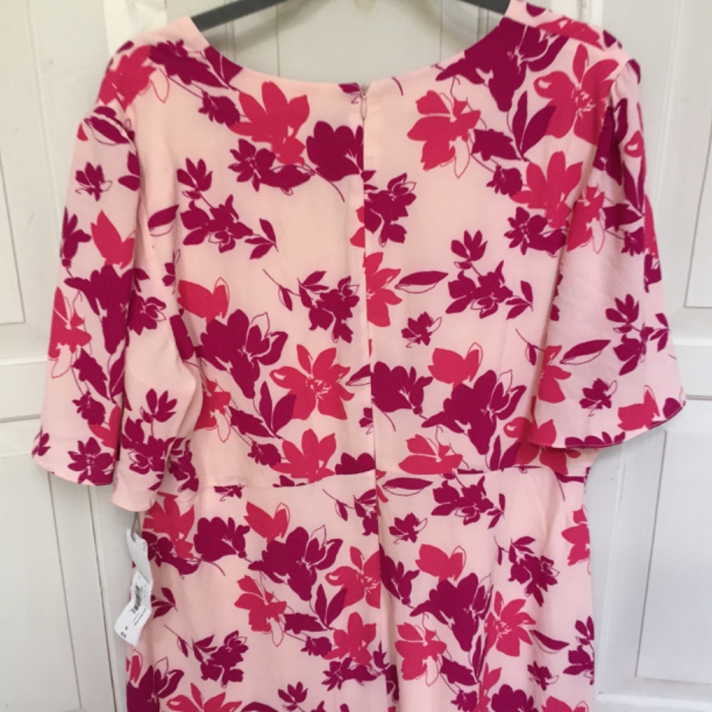 Liz Claiborne Pink Floral Short Sleeve Midi Dress - Picture 14 of 16